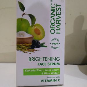 Organic Harvest Vitamin C Face Serum & Scrub