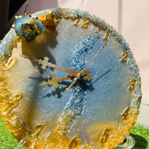 Resin Clock