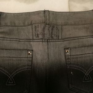 Double Coloured Z Black Jeans For Women's