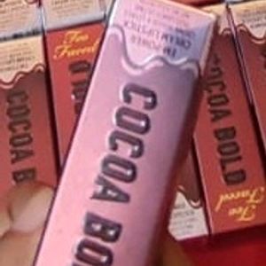 Too Faced Lipstick