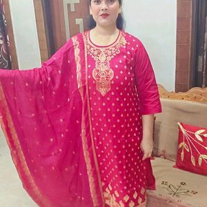 Kurti Set With Dupatta