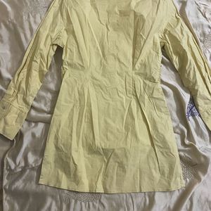 H&M TAPERED WAIST SHIRT