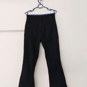 Zudio Flared Black Jeans