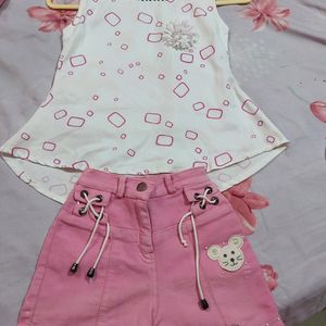 White&pink Westren Dress for 2-4yr Girl Gently Used Pink Skirt Looks Very Nice Comb