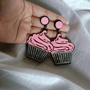 Cupcake Earrings🧁
