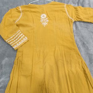 Chickankari Kurti