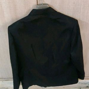 Black Blazer 42"