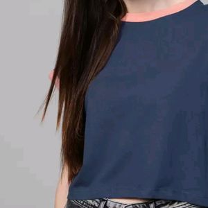 Navy blue solid T-shirt