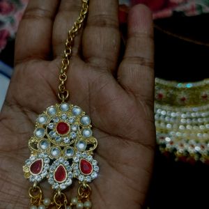 Heavy Neckpiece Jhumki N Mangteeka