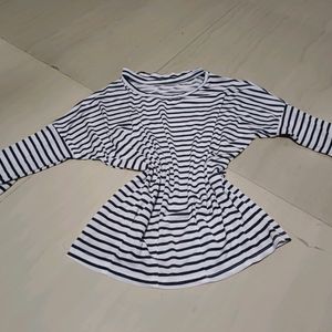 Trendy Striped Top