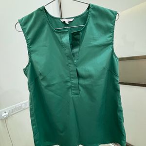 New Green Top Size S