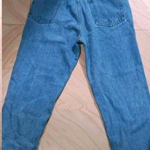 Straight Fit Jeans