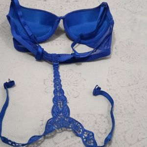 Padded Front Hook Bra With One Extra Way To Style