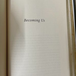 Becoming - Michelle Obama (hard Cover)