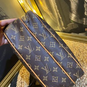 Louis Vuitton Monogram Leather Bag