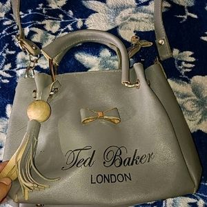 Grey Ted Sling Bag 🛍️