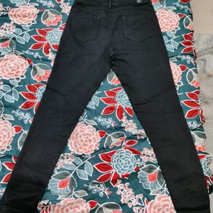 Black Rise Skinny Fit Jeans