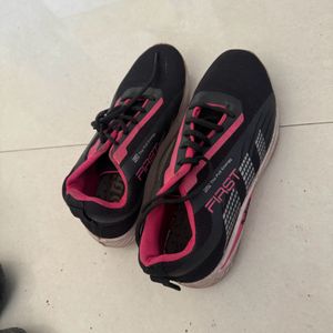 Sports Shoes Size 36-37