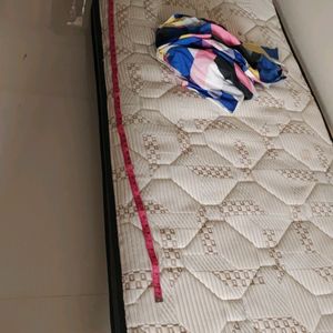 Single R Diwan Bed