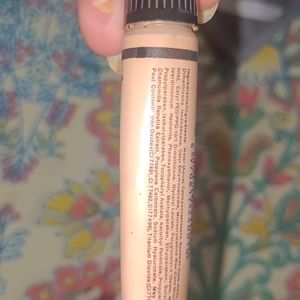 Concealer In Shade Medium