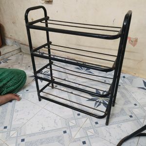 SHOE STAND IN GOOD CONDITION