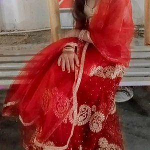 Lehenga+Blouse+Dupatta