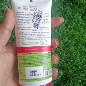 Mamaearth Oil Free Face Moisturizer