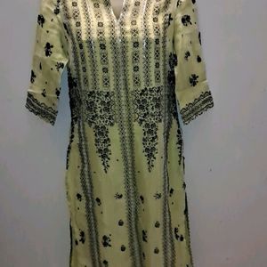 6 W Combo Kurti