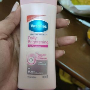 Vaseline Daily Brightening Even Tone Lotion