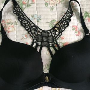 Push Up Bra with Wire Backless Design