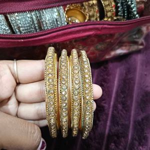 Pack Of 4 Golden Stone Bangles