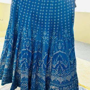 Lehnga With Dupatta And Unstiched Blouse