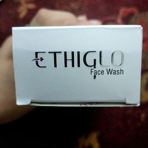 Skin Whitening Facewash