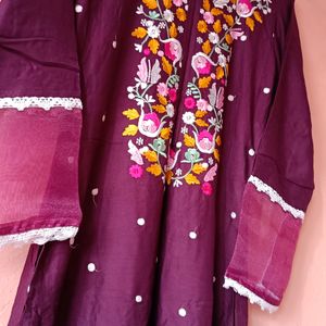 Beautiful Embroidered Kurta Set