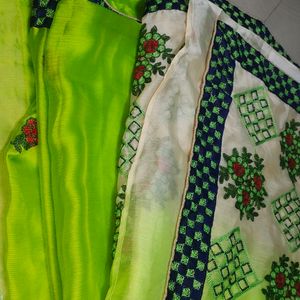 Green Colour Saree With Blouse