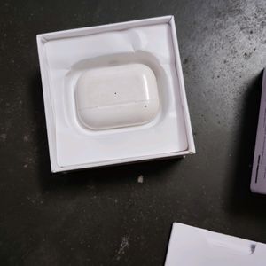 USA Airpods Pro