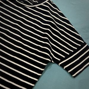 Black And White Strips Top