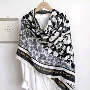 SIYA BRAND SCARFS