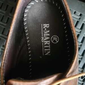 Formal Shoes - Unisex - Size 4