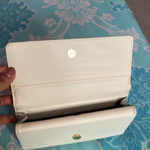 Goblin White Wallet