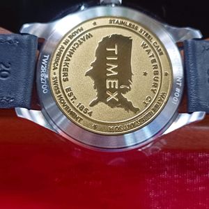 TIMEXGents American Documents Watch TW2R82700