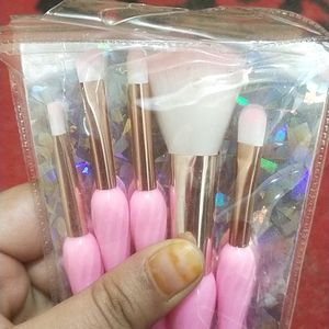 Makeup Brushes