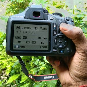 Canon 1500D Camera