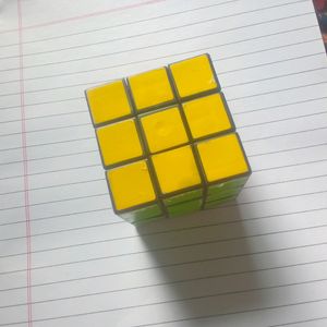 Cube Rubic cube Like New