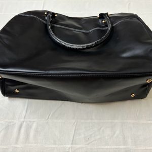 Black Travel Bag for Woman (Oriflame)