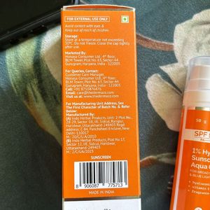 The Derma Co 1% Hyaluronic Sunscreen Aqua Gel