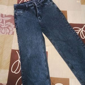 Straight Jeans Womens 💅