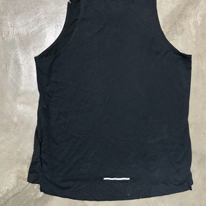 Nike dry Fit Tank top ( vest/Tshirt)