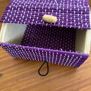 BEAUTIFUL PURPLE COLOUR JEWELLERY BOX