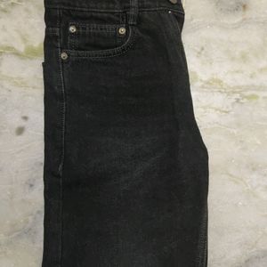 Levi's Carbon Black Jeans